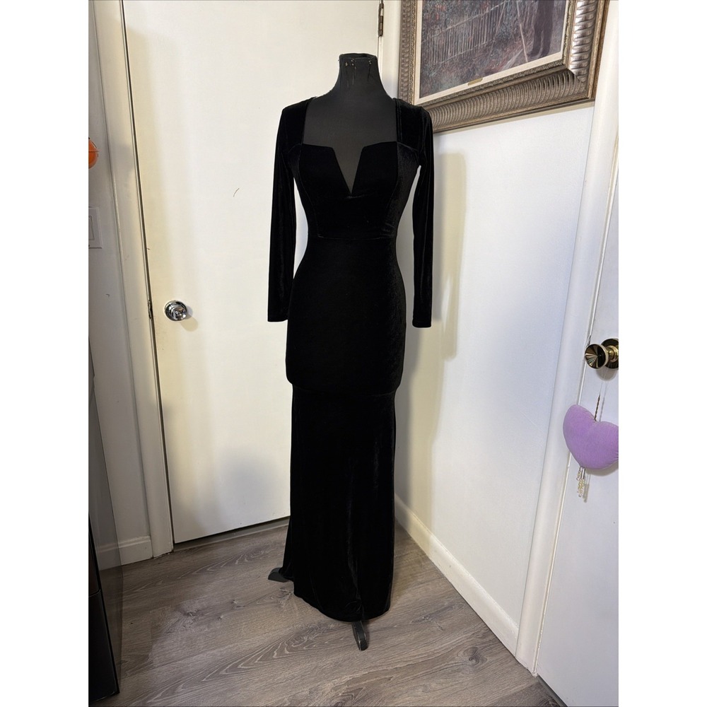 Windsor Sz XS velvet dress long sleeve maxi sweatheart neck Whimsy Goth Vamp